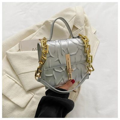 Women’s Fashion Flap Lock Square Chain Shoulder Bag – Elegant Crocodile Pattern Tote Bag | Plain Color Flip Cover Design_img_10