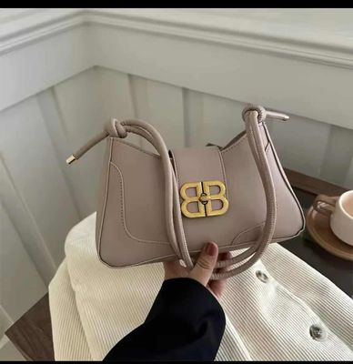 Taking  order BB shoulder bag 🤎✨👜_img_1