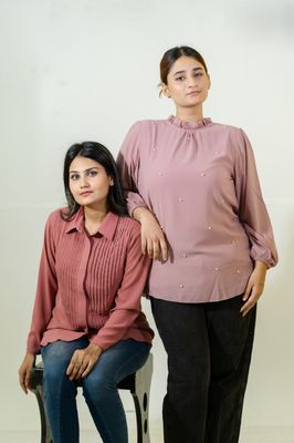 Elegant Pink Ruffled Top with Pearl Details_img_8