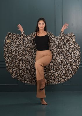 Stylish Black Floral Kimono_img_1