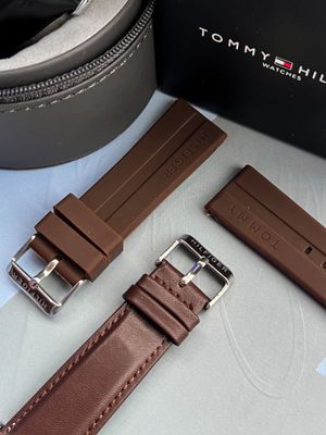 Tommy Hilfiger Chocolate Belt White Dial With Free Silicone Strap AA Grade_img_3