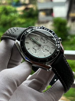 Omega Speedmaster White Dial Black Leather Belt Semi AAA Grade Quality_img_0