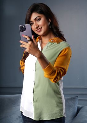 Trendy Color-Block Button-Down Shirt_img_1