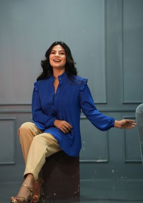 Elegant Blue Pleated Button-Down Top with Ruffle Sleeves_img_1