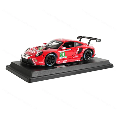 Bburago 1:24 scale replica of the Porsche 911 RSR #91_img_0
