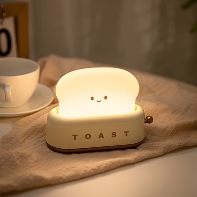 Cute Toast Lamp_img_1