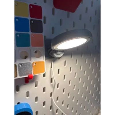 Adjustable Skadis PegBoard Light_img_1