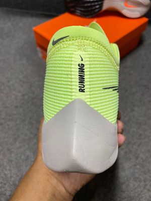 Nike zoomX Vaporfly Next %2 Hyper Orange_img_2