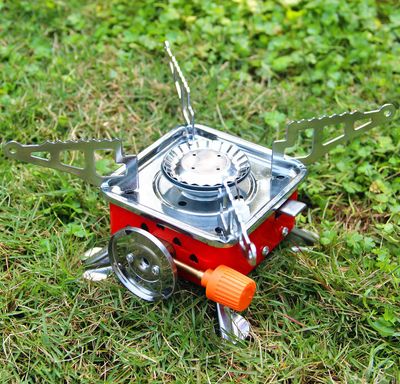 K202-A Card Type Portable and Foldable Camping Stove with Free Gas Can_img_0