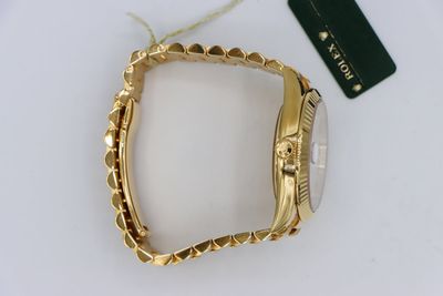 ROLEX | DAY-DATE WHITE MOTIF DIAL | 228238 | European Grade_img_5