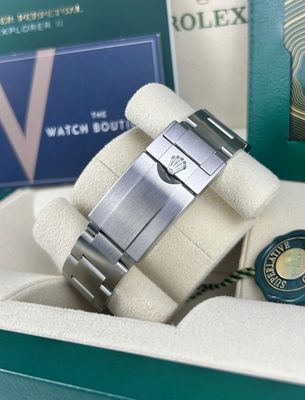 Rolex Explorer II - White Dial - 226570 - Steel- 2023_img_2