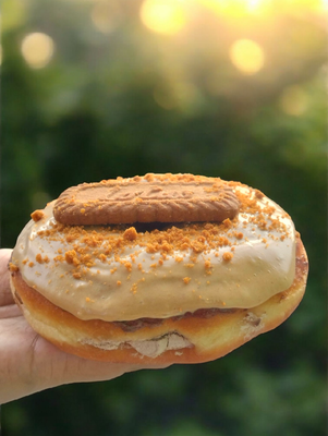 Royale Twins donut box_img_3