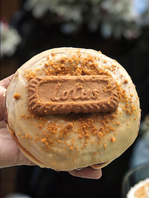 Royale Twins donut box_img_5