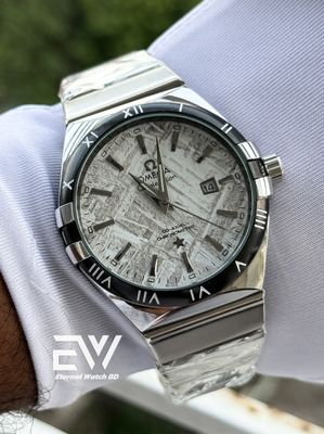 OMEGA WHITE CHECK DIAL BLACK BEZEL SILVER BODY_img_2