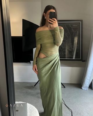 Off Shoulder Draped Dress_img_2