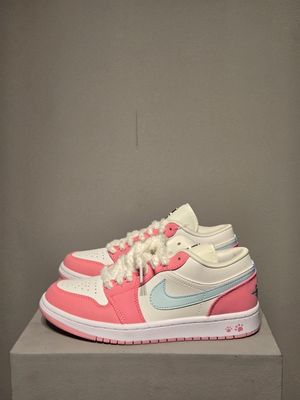 Jordan 1 low paw print_img_2