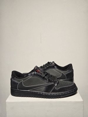 Travis Scott low black phantom_img_2
