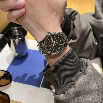 潮流男生腕表_img_1