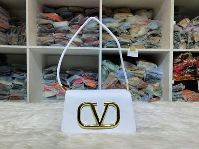 Valentino Small LOCÒ Shoulder Bag – Women’s Calfskin PU Leather Armpit Chain Bag | European & American Trend | Urban Simplicity Style_img_5