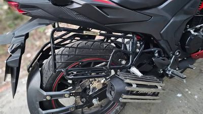 Right Side Sharee Gourde For Honda Hornet 2.0_img_4