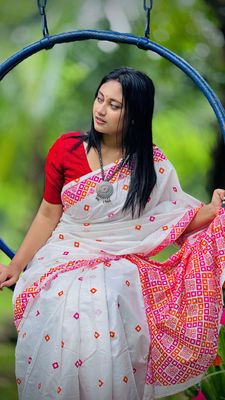 প্রিমিয়াম রেশম সিল্ক শাড়ি স্কিন প্রিন্ট এর কাজ করা ব্লাউজ পিস সহ_img_5