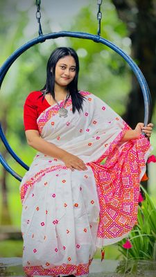প্রিমিয়াম রেশম সিল্ক শাড়ি স্কিন প্রিন্ট এর কাজ করা ব্লাউজ পিস সহ_img_7