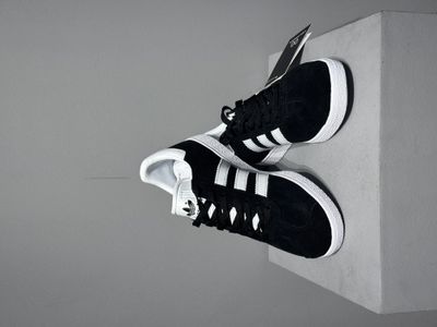 Adidas Gazelle core black & white_img_1