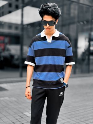 𝗨𝗻𝗶𝘃𝗲𝗿𝘀𝗶𝘁𝘆 𝗦𝘁𝗿𝗶𝗽𝗲 𝐏𝐎𝐋𝐎 𝐓-𝐒𝐡𝐢𝐫𝐭 (Black-Blue)_img_2