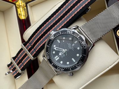 Omega Seamaster 007 Black_img_1