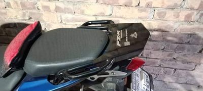 Premium Back Carrier With Handle For Yamaha Fzs V2_img_4