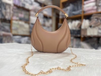 Women’s PU Leather Handbag – Stylish & Practical RM48_img_5