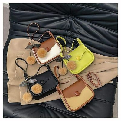 Compact Women’s PU Leather Shoulder & Crossbody Bag RM145_img_3