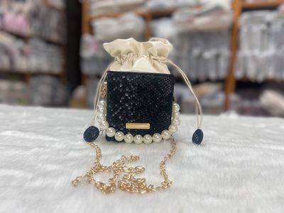 Trendy PU Mini Cube Bag – Stylish & Compact RM136_img_1