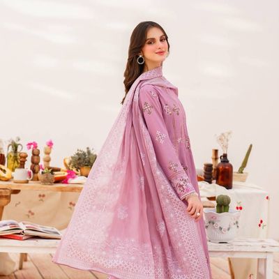 Embrace classic style with our Premium Cotton 3-Piece Dress_img_1