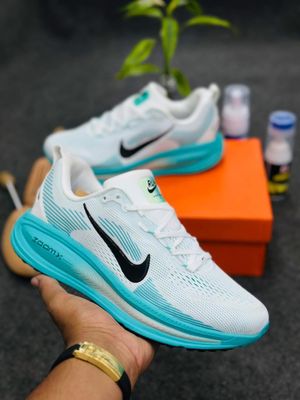 Nike x ZoomX  “Vomero 18”_img_2