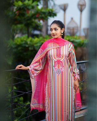 Coralina Pakistani Inspired Three Piece_img_5