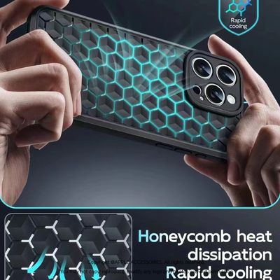 Mercedes-Benz Texture Heat Dissipation Soft Case_img_3