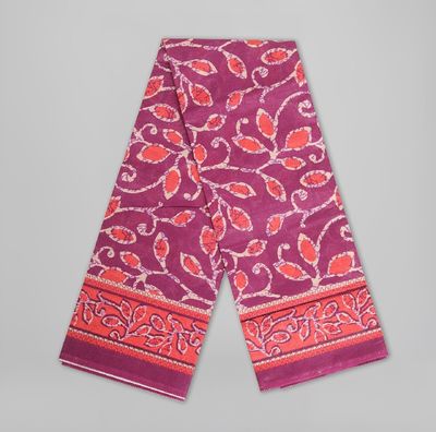 Sophisticated Violet Digital Printed Saree | All-Over Print with Contrasting Aanchal & Border_img_2