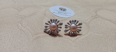 Exclusive Pearl Ear Ring_img_0