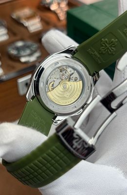 Patek Philippe Aquanaut Green_img_1