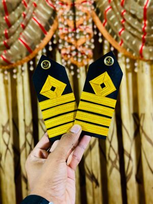 Captain Button Epaulettes_img_0