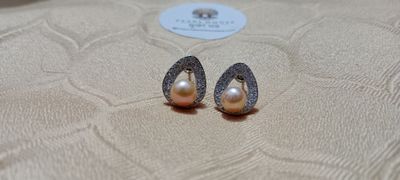Exclusive Pearl Ear Ring_img_0
