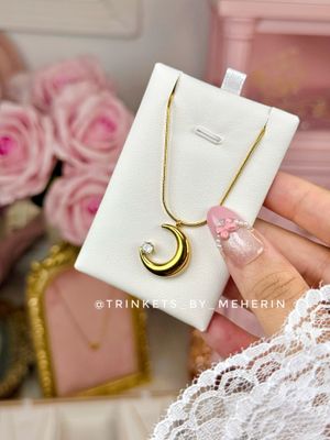 Half moon stone neckpiece (BESTSELLER)_img_3