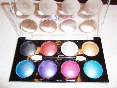Sharee + Perfume + Neckless Set + Make Up Box Combo_img_4
