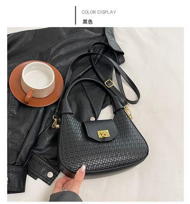 Moon hendhild bag_img_7