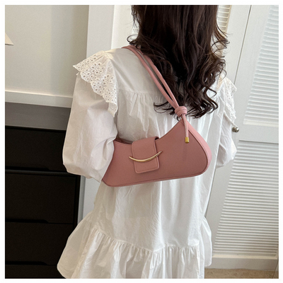 AURA SLING Shoulder Bag_img_8