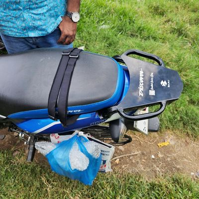 BAJAJ-DISCOVER135 BACK CARRIER WITH HANDLE_img_2