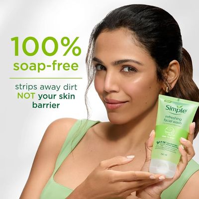 Simple Kind to Skin Refreshing Facial Wash with Vitamin B5+E 150ml_img_2