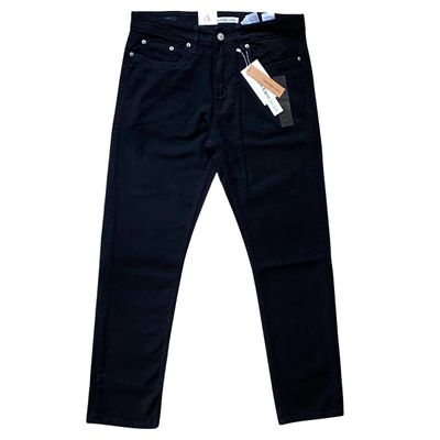 Calvin Klein Men's Jet Black Jeans_img_2