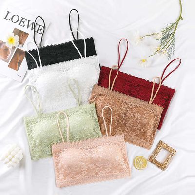 Comfort and Elegance: Lacy Women's Bra and Underwear Collection_img_2